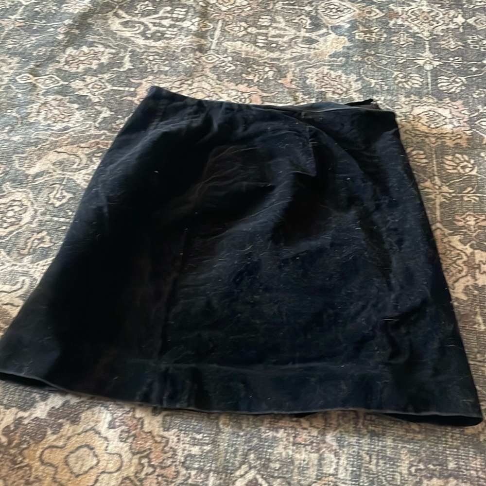 Ann Taylor Black Velvet Mini Skirt - Picture 1 of 4